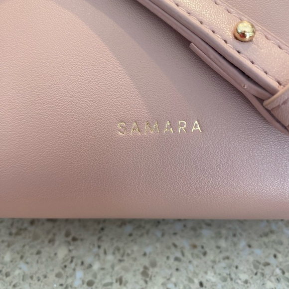 NWOT Samara vegan leather medium shoulder bag - Picture 2 of 7